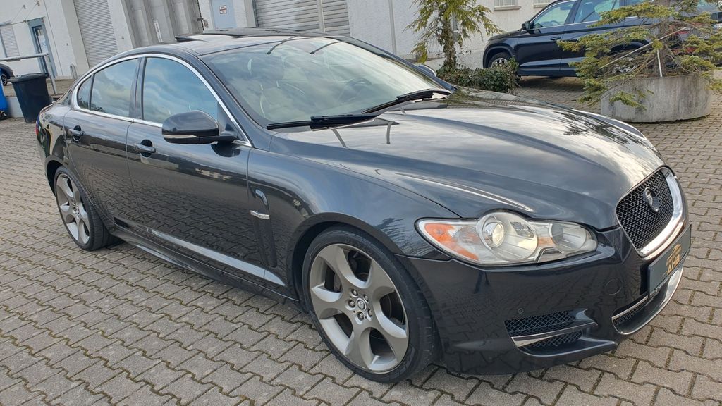 Jaguar XF 233.605 km 6.950 &euro; Mühlacker / Enzberg 75417