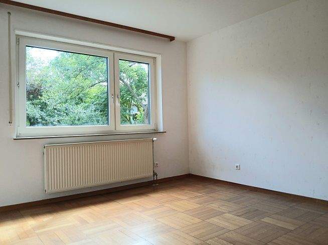 Mehrfamilienhaus, Wohnhaus Waiblingen Hohenacker Hohenacker - 9 Zimmer, 153 m&sup2;, 680.000&euro; | Angebot:25744278