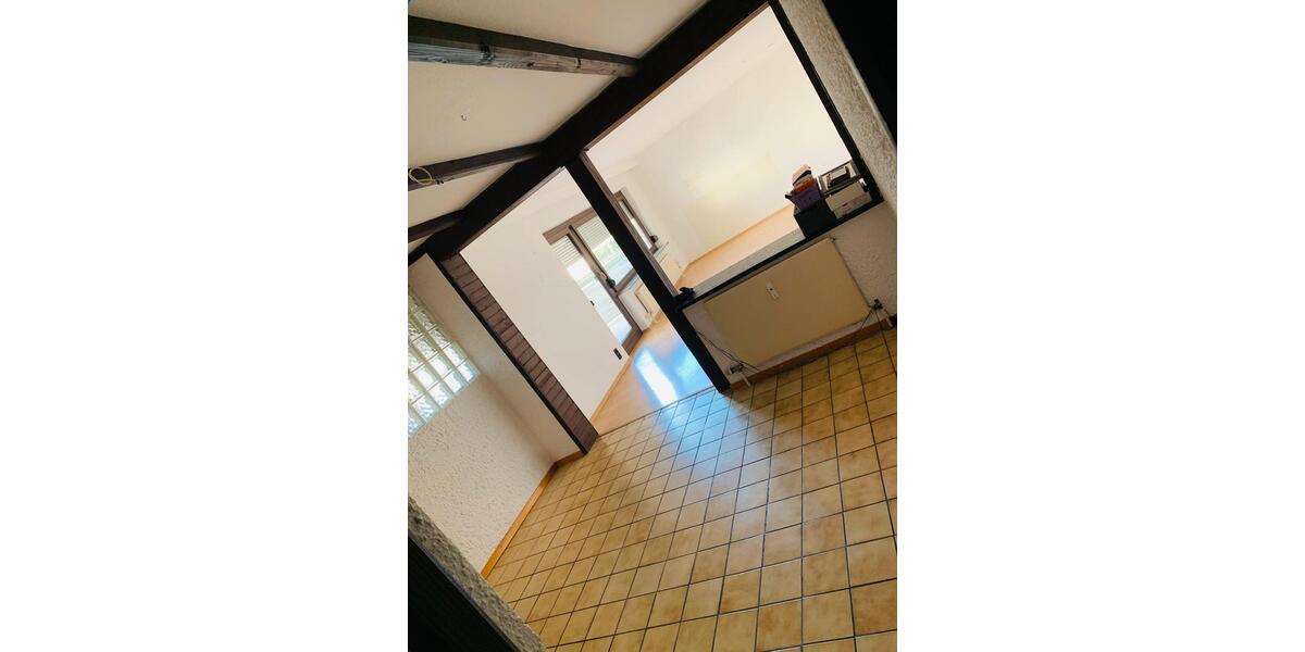 Hochparterre Heilbronn Böckingen - 4.5 Zimmer, 96 m&sup2;, 318.000&euro; | Angebot:26552522