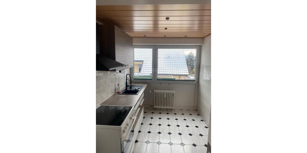 Dachgeschoßwohnung Schorndorf - 3 Zimmer, 59 m&sup2;, 780&euro; | Angebot:25216223