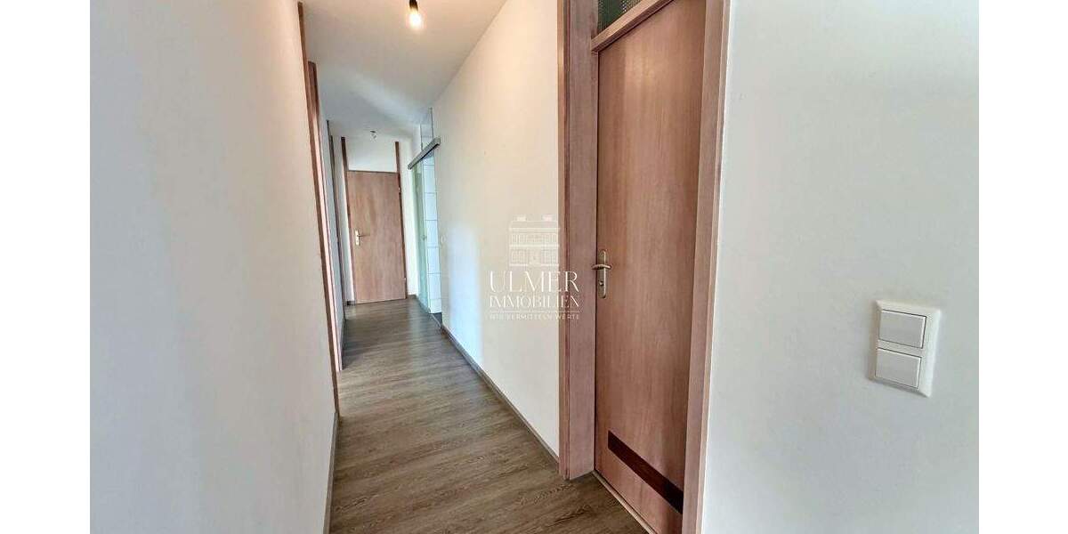 Etagenwohnung Böblingen Dagersheim - 3 Zimmer, 94 m&sup2;, 375.000&euro; | Angebot:25750172