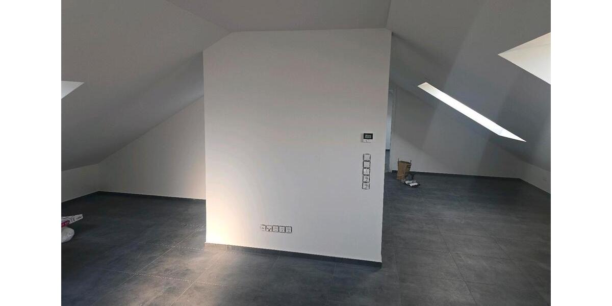 Dachgeschoßwohnung Bietigheim-Bissingen Bissingen - 2 Zimmer, 68 m&sup2;, 1.100&euro; | Angebot:25408342