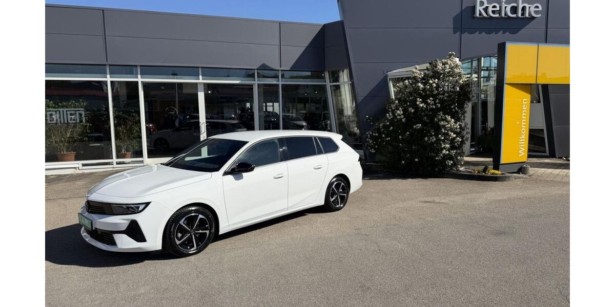 Opel Astra 8.599 km 24.490 &euro; Großbottwar 71723