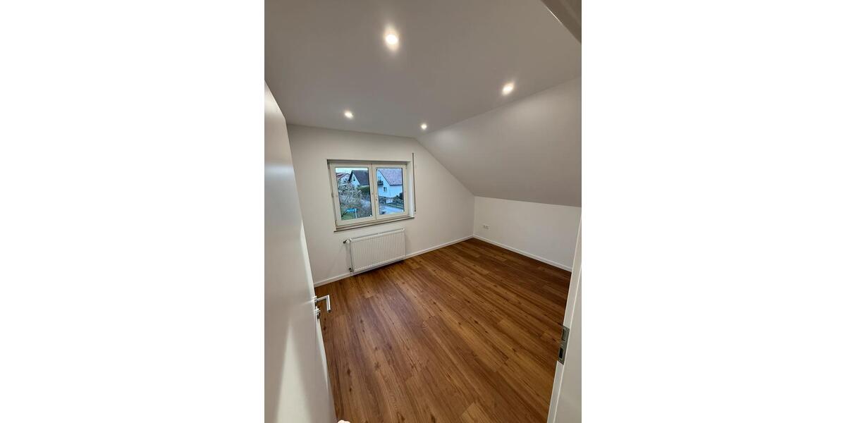 Dachgeschoßwohnung Wurmberg - 4 Zimmer, 100 m&sup2;, 650&euro; | Angebot:25518922