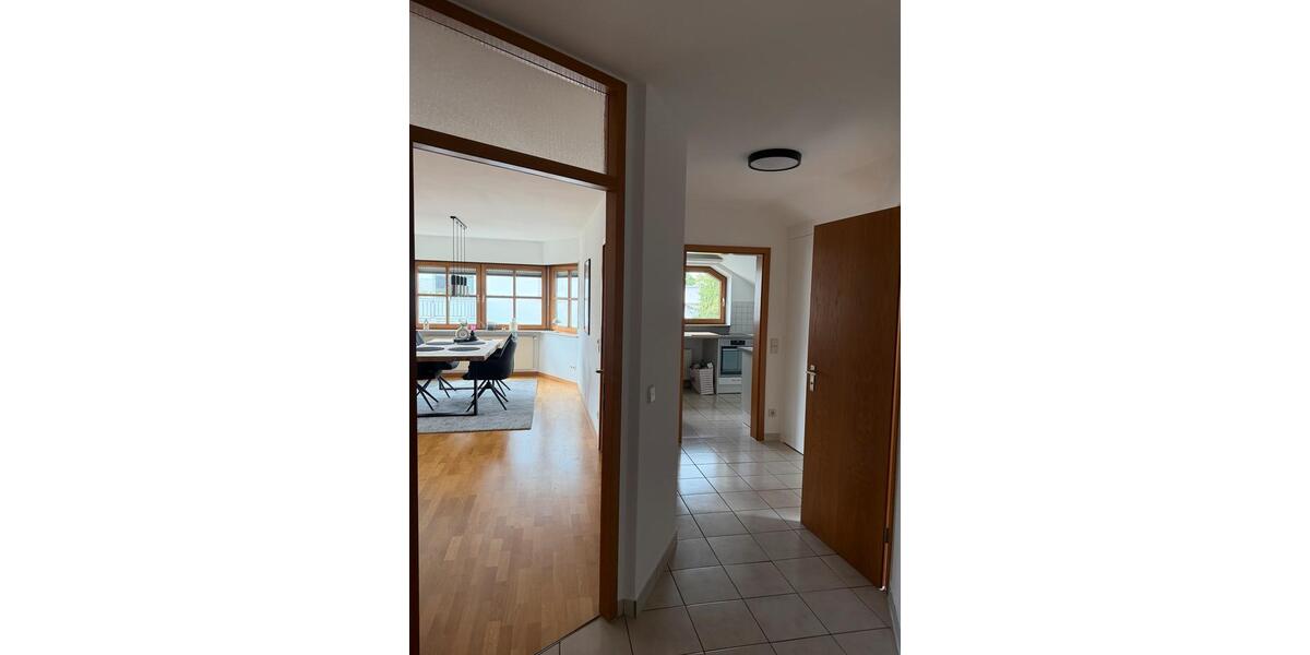 Etagenwohnung Leinfelden-Echterdingen Echterdingen - 3 Zimmer, 89 m&sup2;, 1.550&euro; | Angebot:27545303