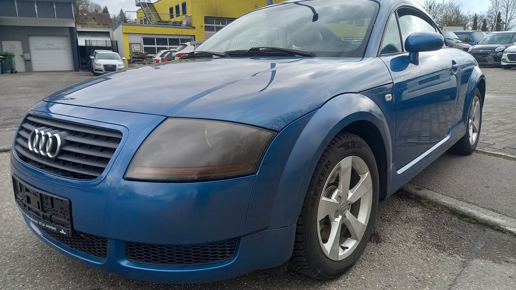 Audi TT 221.000 km 3.250 &euro; Ludwigsburg 71642