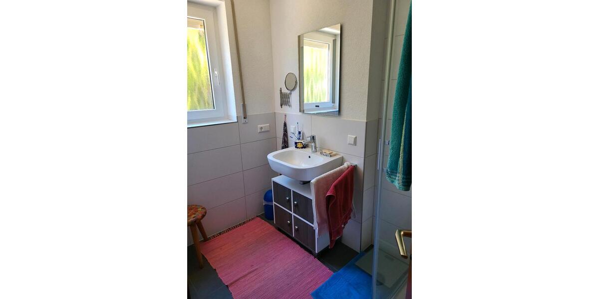 Erdgeschoßwohnung Filderstadt - 3 Zimmer, 92 m&sup2;, 1.000&euro; | Angebot:27576640