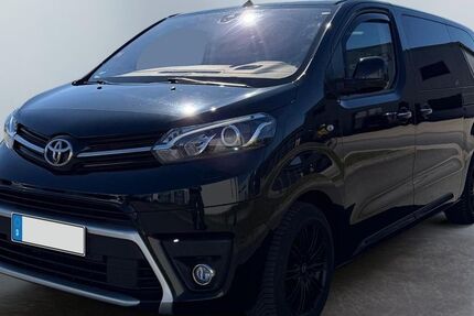Toyota Proace (Verso) 111.436 km 30.490 &euro; Bietigheim-Bissingen 74321