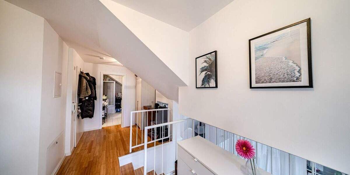 Terrassenwohnung Stuttgart Vaihingen - 2 Zimmer, 62 m&sup2;, 329.000&euro; | Angebot:25774597