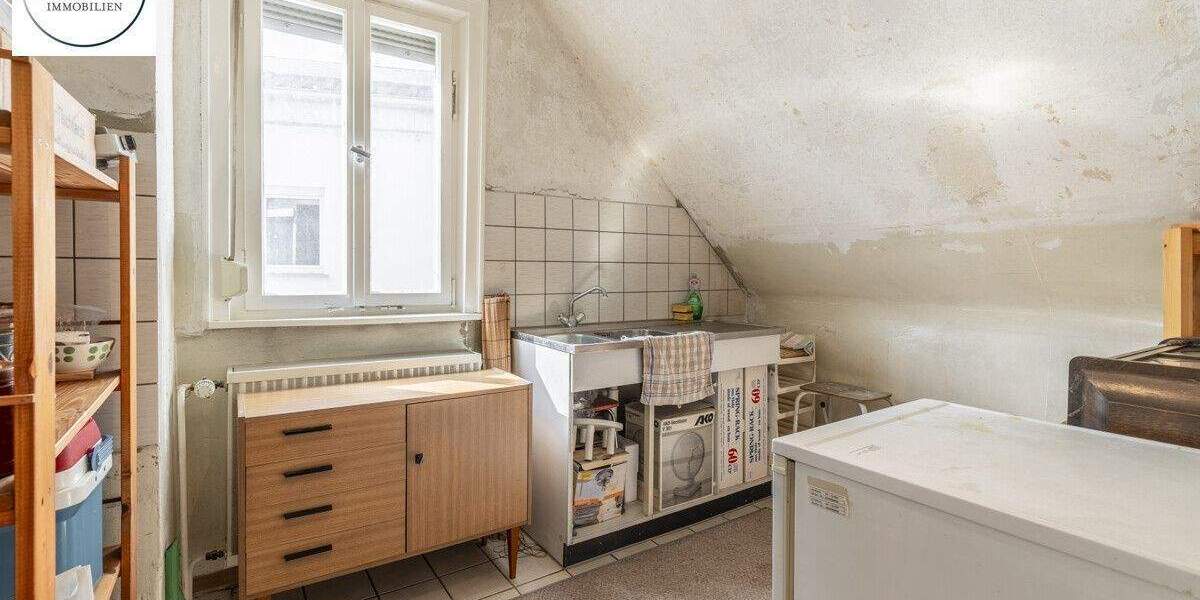 Mehrfamilienhaus, Wohnhaus Schorndorf - 8 Zimmer, 160 m&sup2;, 398.000&euro; | Angebot:25738428