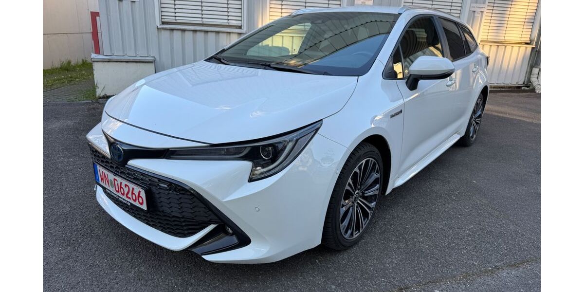 Toyota Corolla 148.200 km 17.999 &euro; Fellbach bei Stuttgart 70736