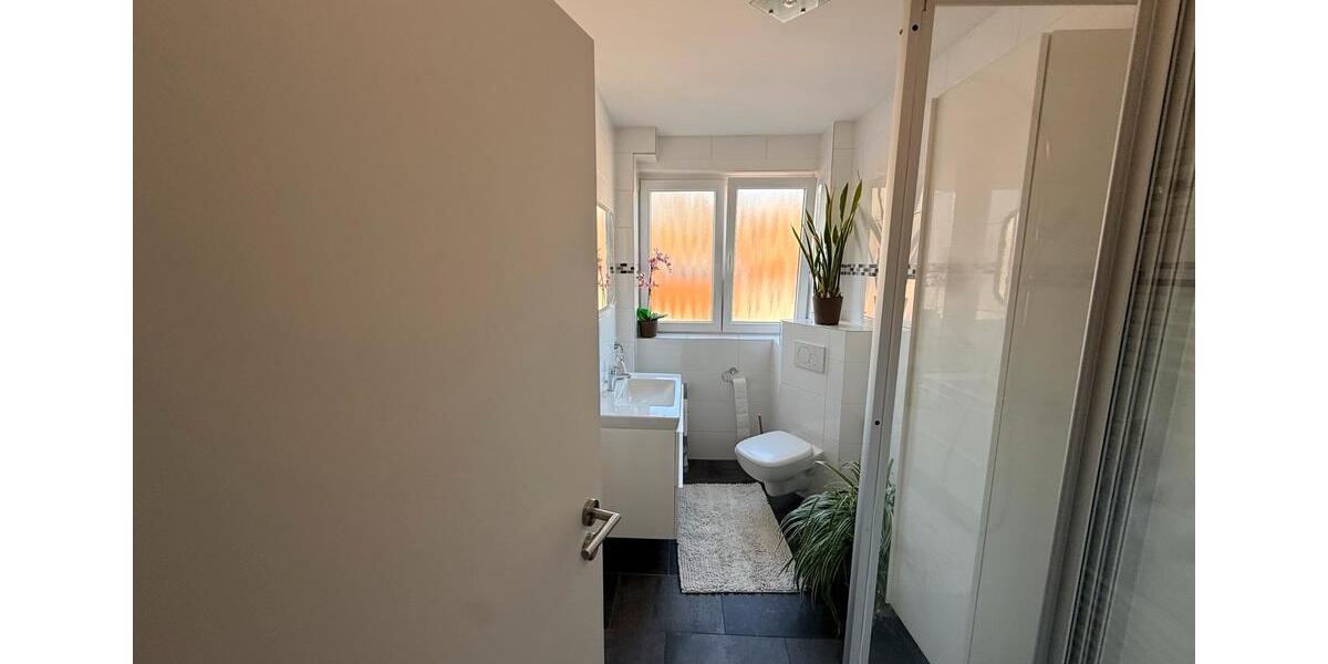 Etagenwohnung Weinsberg - 4 Zimmer, 80 m&sup2;, 235.000&euro; | Angebot:26000154