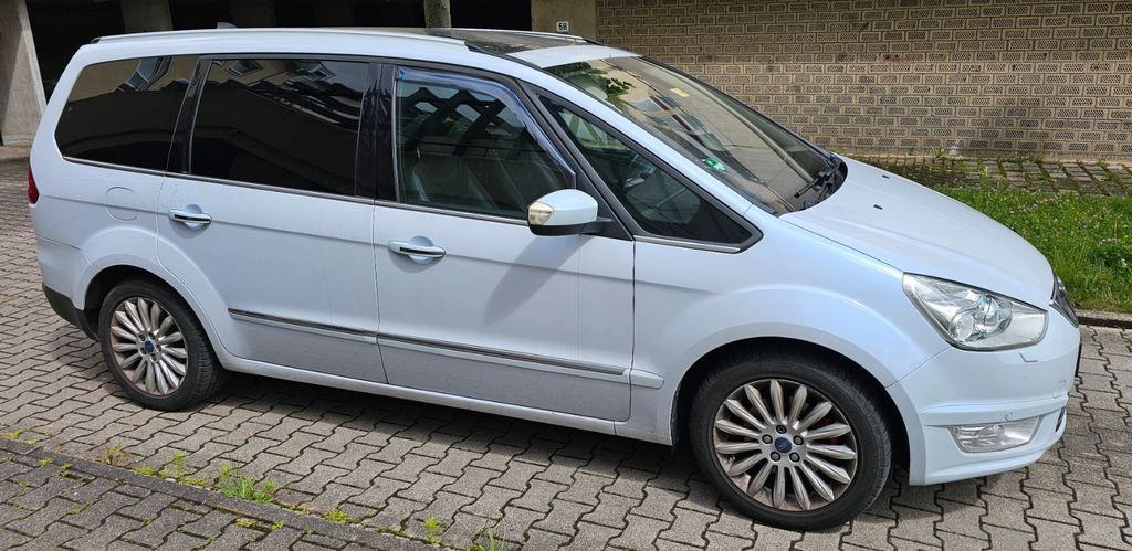 Ford Galaxy 253.000 km 6.900 &euro; Stuttgart 70435