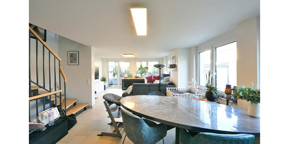 Reihenhaus Markgröningen - 5 Zimmer, 133 m&sup2;, 1.800&euro; | Angebot:25632777