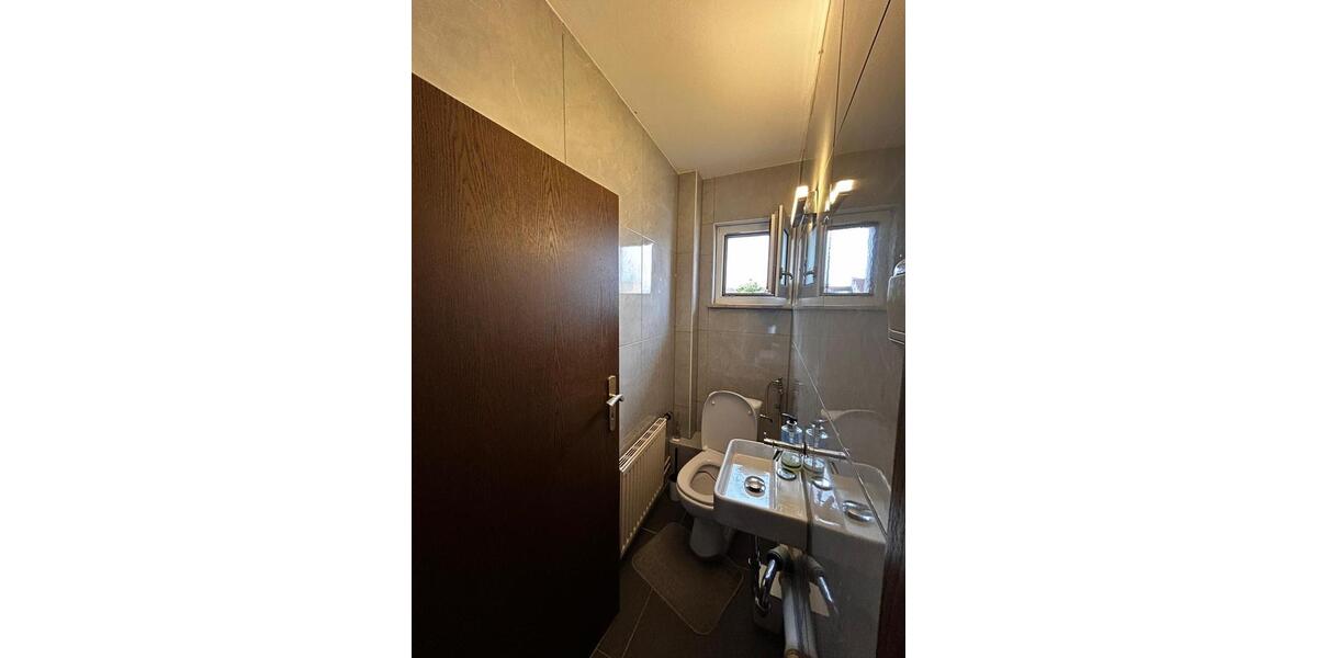 Etagenwohnung Sindelfingen Darmsheim - 3.5 Zimmer, 104 m&sup2;, 1.700&euro; | Angebot:25408362