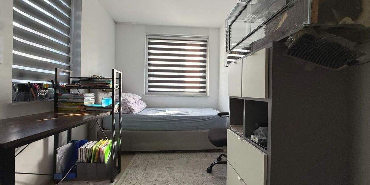 Mehrfamilienhaus, Wohnhaus Steinenbronn - 8 Zimmer, 233 m&sup2;, 949.000&euro; | Angebot:25704322