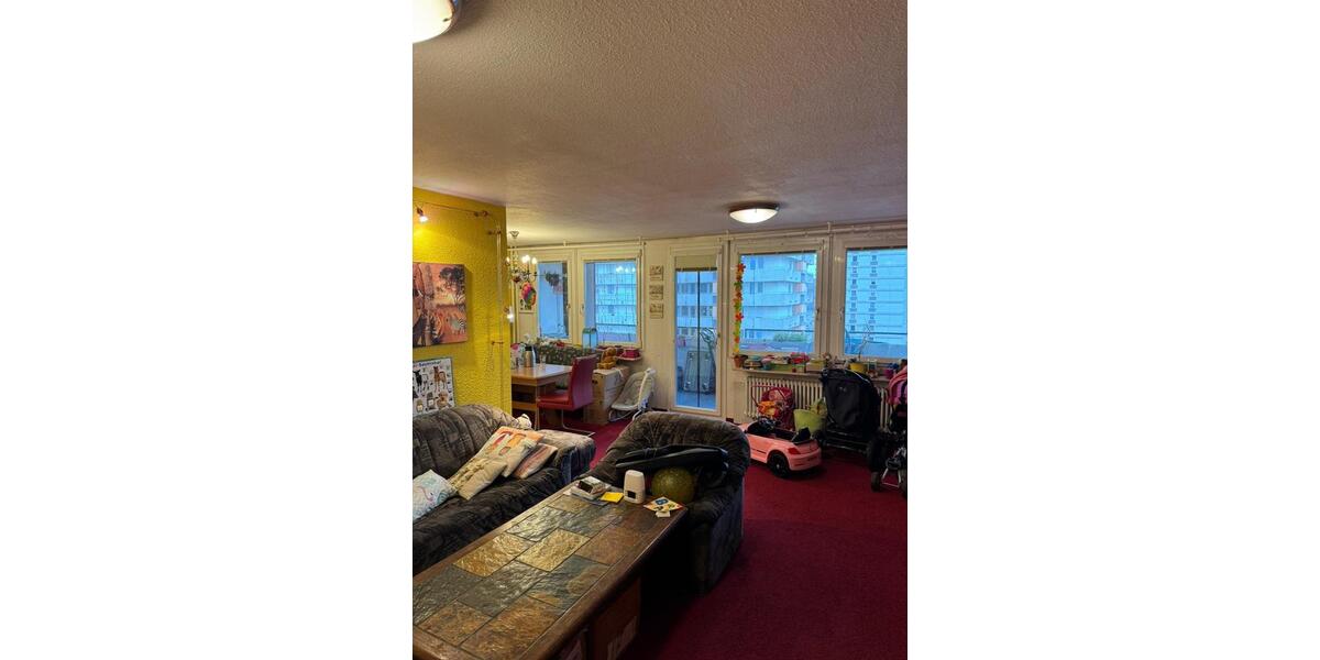 Etagenwohnung Sindelfingen Eichholz - 4.5 Zimmer, 110 m&sup2;, 340.000&euro; | Angebot:24561136