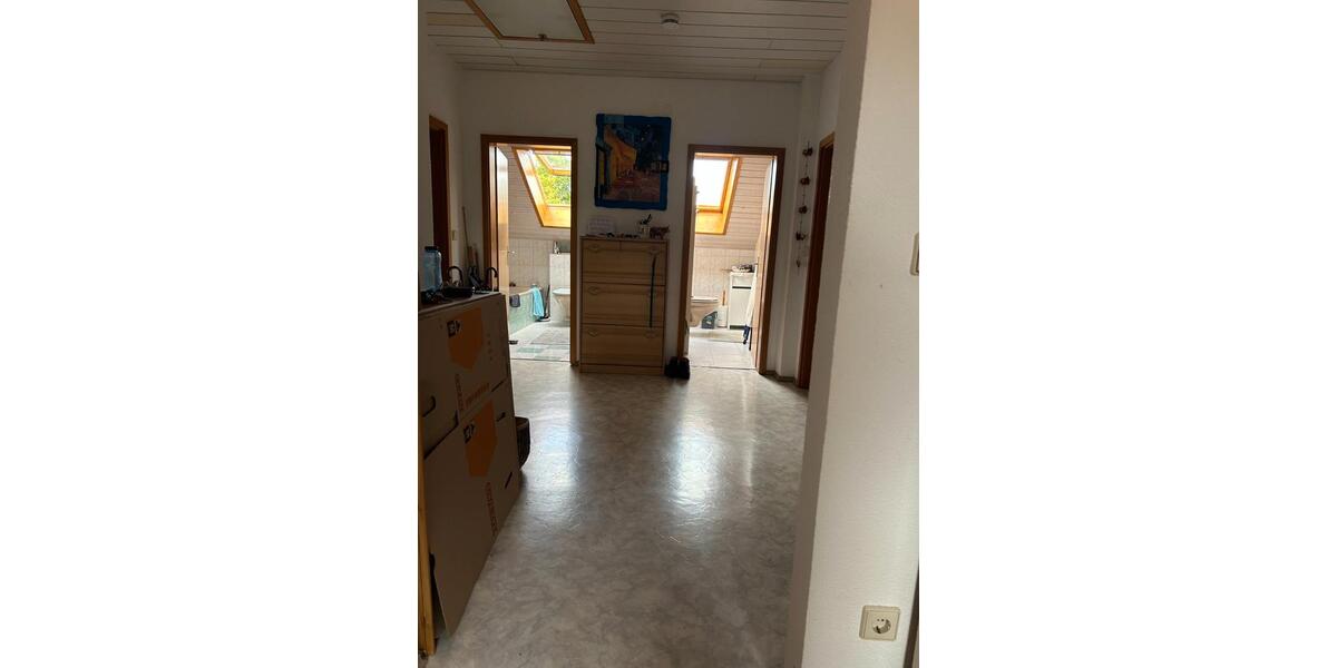 Dachgeschoßwohnung Bietigheim-Bissingen Bissingen - 3.5 Zimmer, 95 m&sup2;, 970&euro; | Angebot:27576397