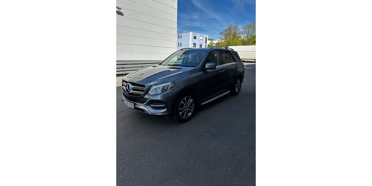 Mercedes-Benz GLE 350 222.000 km 18.999 &euro; Markgröningen 71706
