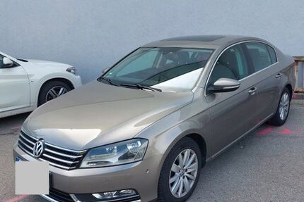 VW Passat 157.000 km 5.300 &euro; Böblingen 71034