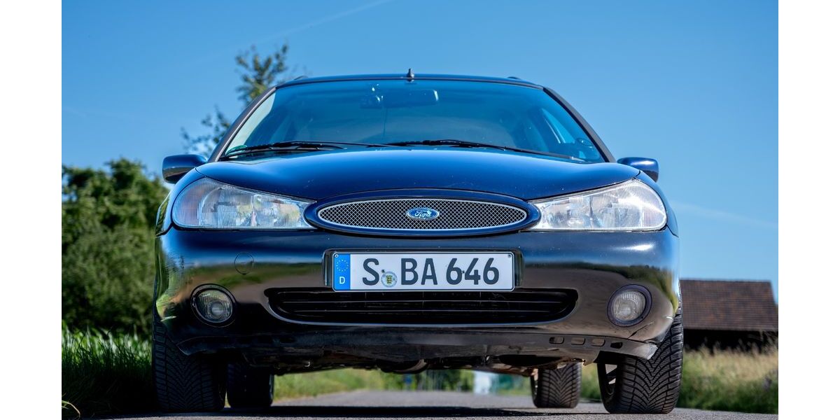 Ford Mondeo 284.000 km 2.000 &euro; Stuttgart 70376