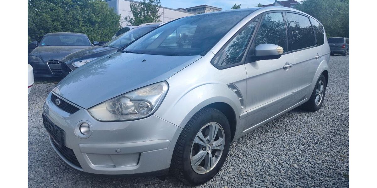 Ford S-Max 220.000 km 1.999 &euro; weinstadt 71384