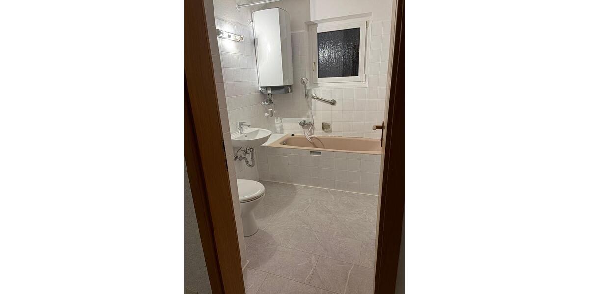 Etagenwohnung Stuttgart Stuttgart-West - 3 Zimmer, 69 m&sup2;, 1.400&euro; | Angebot:25876538