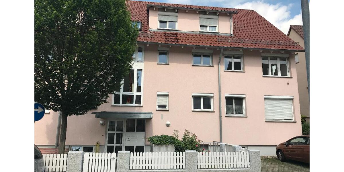 Etagenwohnung Esslingen am Neckar Oberesslingen - 4 Zimmer, 91 m&sup2;, 1.073&euro; | Angebot:26193569