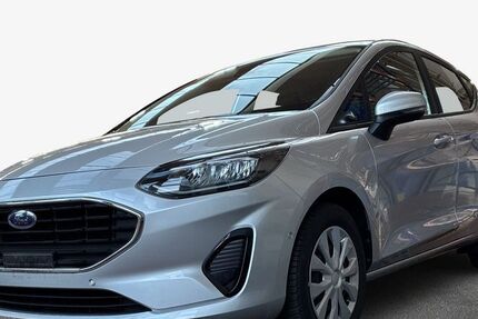Ford Fiesta 27.529 km 15.390 &euro; Stuttgart 70190