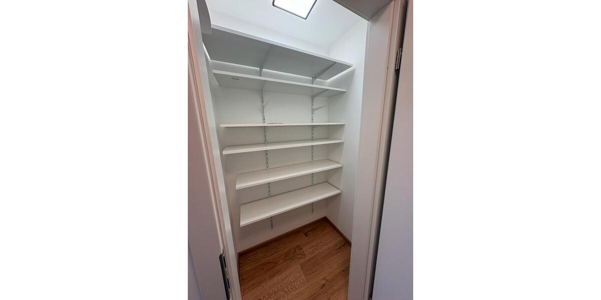 Erdgeschoßwohnung Böblingen - 3 Zimmer, 75 m&sup2;, 1.300&euro; | Angebot:25369043