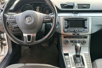 VW Passat 156.000 km 7.999 &euro; Leonberg 71229