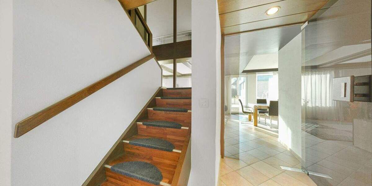 Etagenwohnung Remseck Neckarrems - 7 Zimmer, 226 m&sup2;, 799.000&euro; | Angebot:25706140