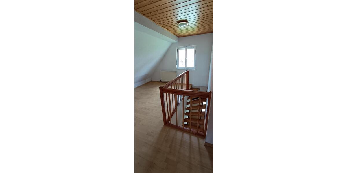 Einfamilienhaus Murrhardt - 10 Zimmer, 215 m&sup2;, 495.000&euro; | Angebot:26608934