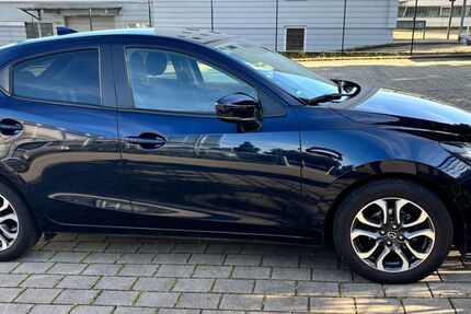 Mazda 2 65.000 km 11.499 &euro; Kornwestheim 70806