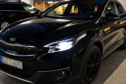 Kia XCeed 170.000 km 13.790 &euro; Stuttgart 70567