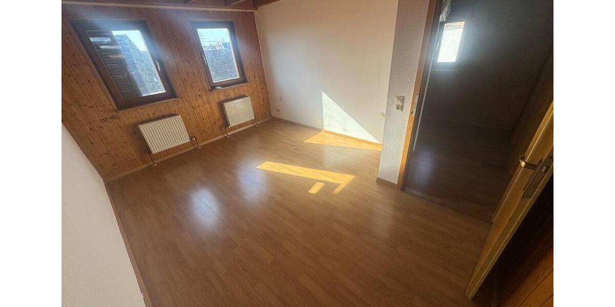 Maisonettenwohnung Ingersheim - 3.5 Zimmer, 81 m&sup2;, 1.100&euro; | Angebot:25959564