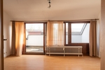 DG mit Sonnenbalkon & eigener PV – Haus komplett erneuert - Etagenwohnung Schorndorf | Angebot:27427264
