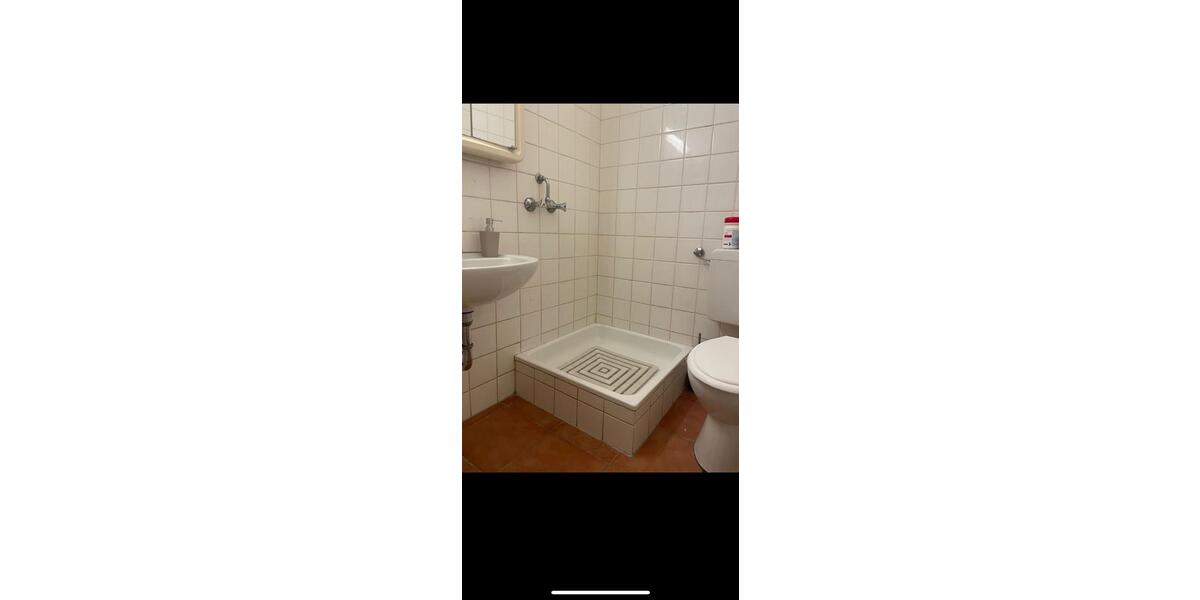 Etagenwohnung Friolzheim - 4 Zimmer, 86 m&sup2;, 300.000&euro; | Angebot:24522652