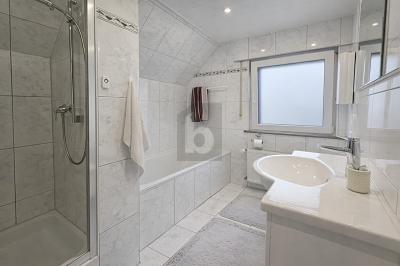 SANIERT, MIT EINLIEGERWOHNUNG UND TRAUMAUSSICHT - Einfamilienhaus Esslingen am Neckar Pliensauvorstadt | Angebot:25419887