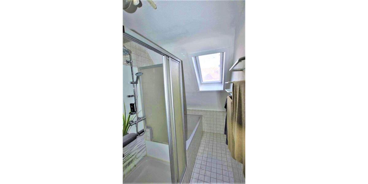 Etagenwohnung Stuttgart Mitte - 4 Zimmer, 86 m&sup2;, 420.000&euro; | Angebot:25662272