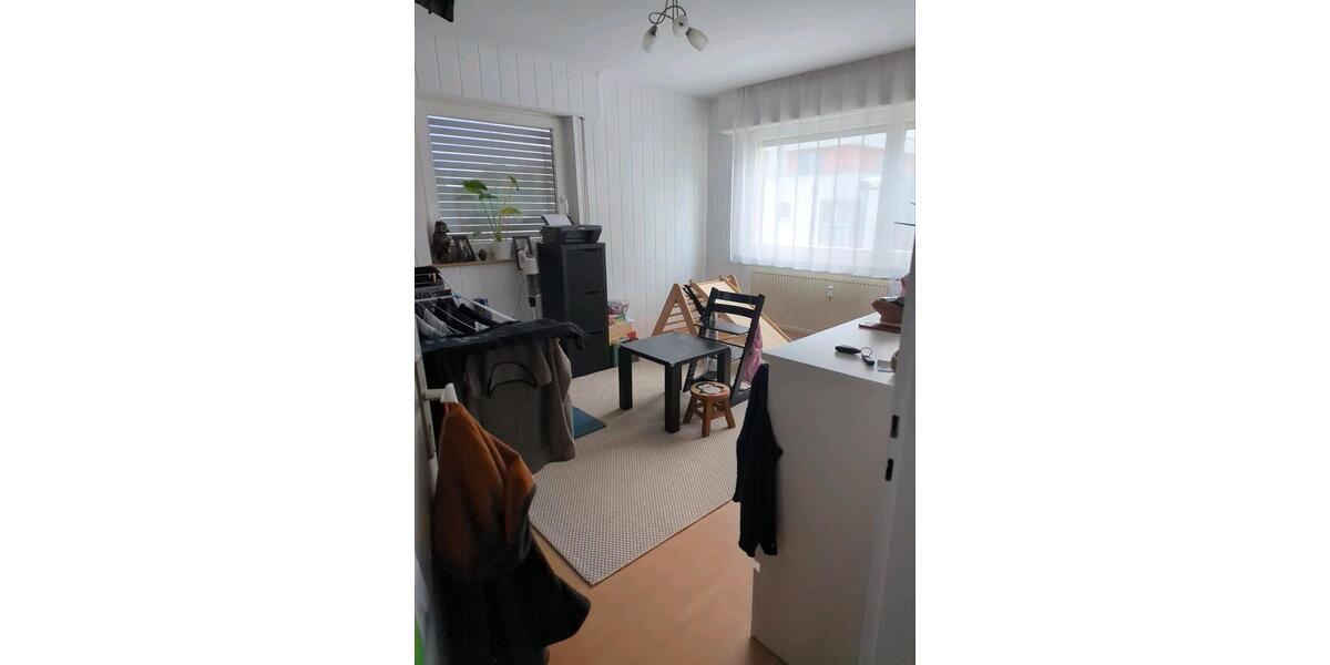 Etagenwohnung Stuttgart Neuwirtshaus - 3 Zimmer, 70 m&sup2;, 1.150&euro; | Angebot:25976208