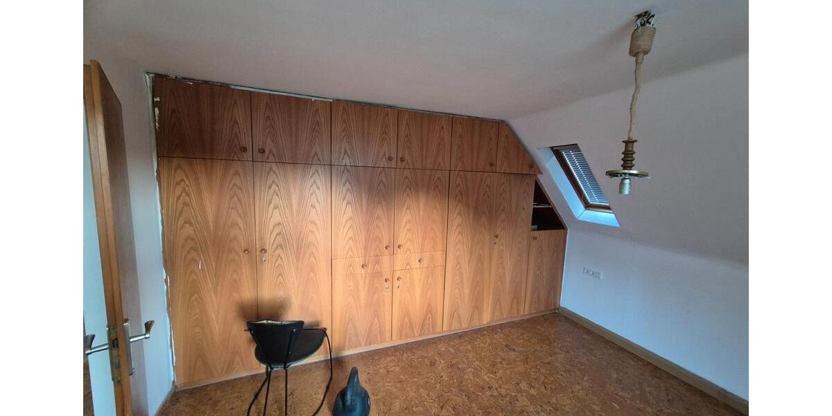 Etagenwohnung Nordheim - 3 Zimmer, 75 m&sup2;, 900&euro; | Angebot:27578303
