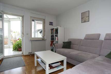 Wohnung Bönnigheim - 2 Zimmer, 82 m&sup2;, 800&euro; | Angebot:26029912