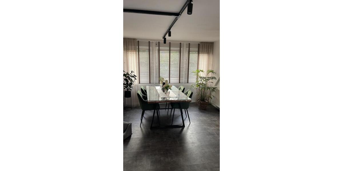 Etagenwohnung Rudersberg - 3 Zimmer, 93 m&sup2;, 950&euro; | Angebot:27550008
