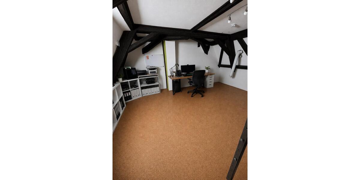 Dachgeschoßwohnung Brackenheim - 2 Zimmer, 62 m&sup2;, 230.000&euro; | Angebot:27014484