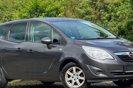 Opel Meriva 170.000 km 5.500 &euro; Murr 71711