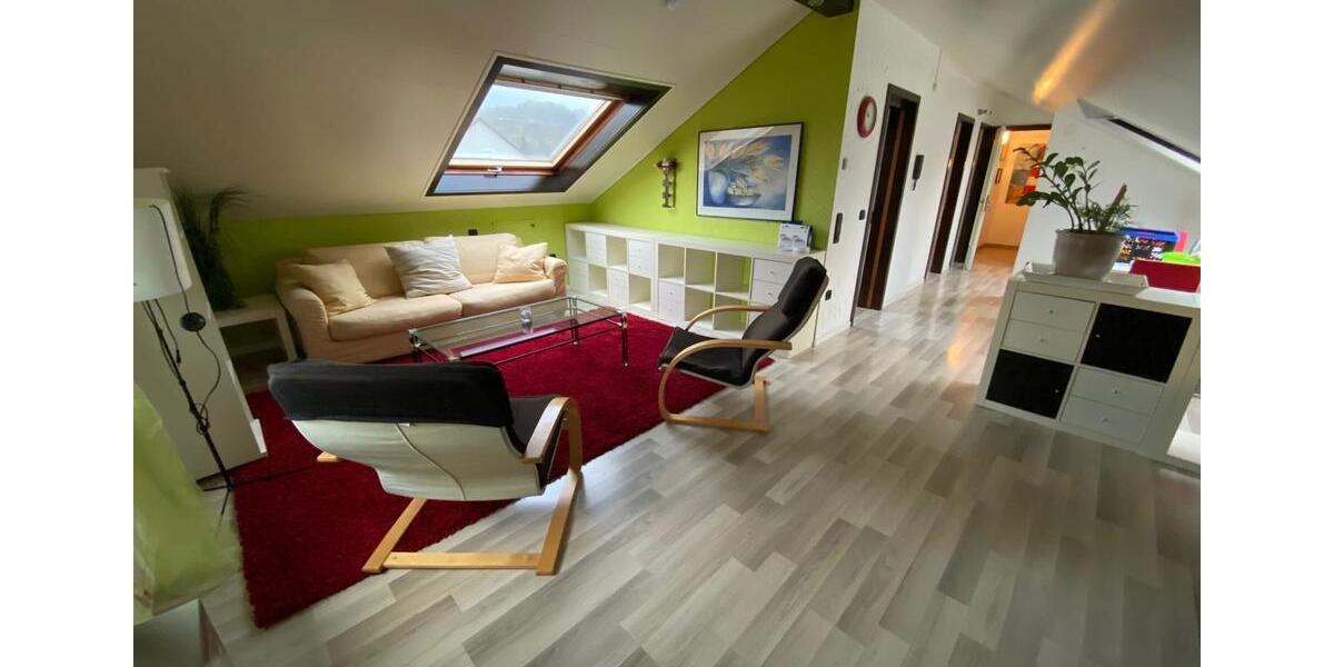 Dachgeschoßwohnung Schorndorf - 2.5 Zimmer, 55 m&sup2;, 590&euro; | Angebot:26396747