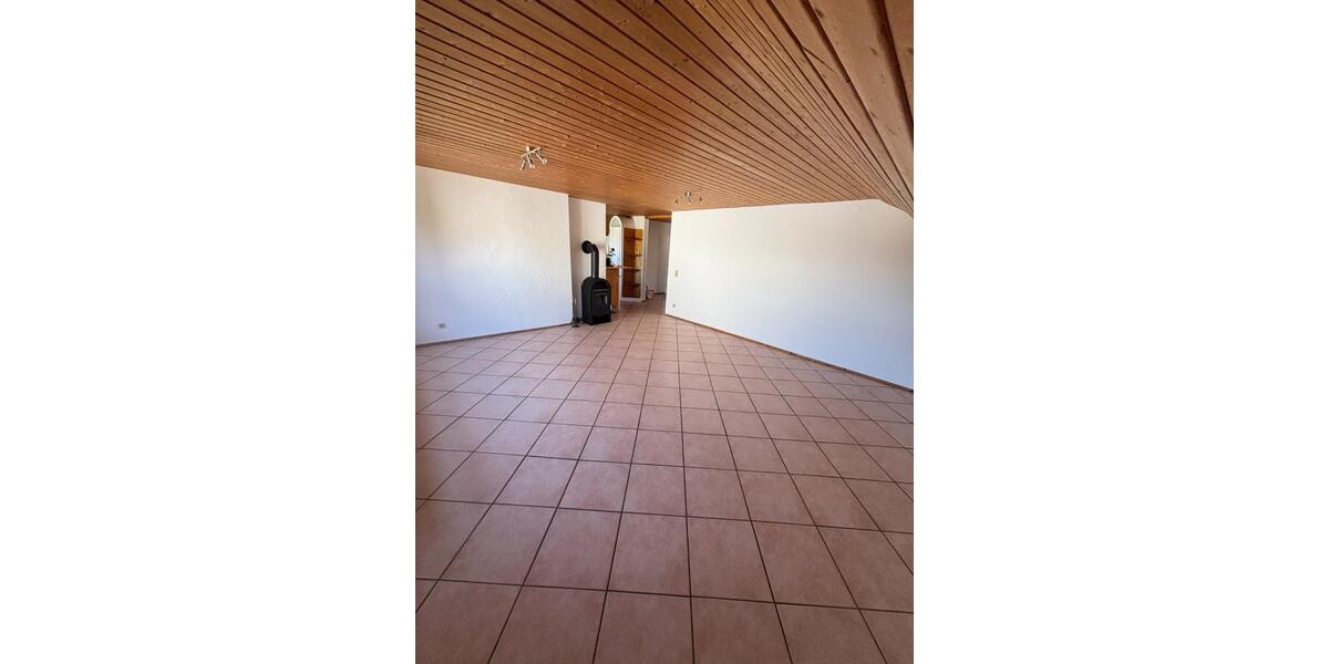 Maisonettenwohnung Markgröningen - 3 Zimmer, 115 m&sup2;, 1.150&euro; | Angebot:22224811