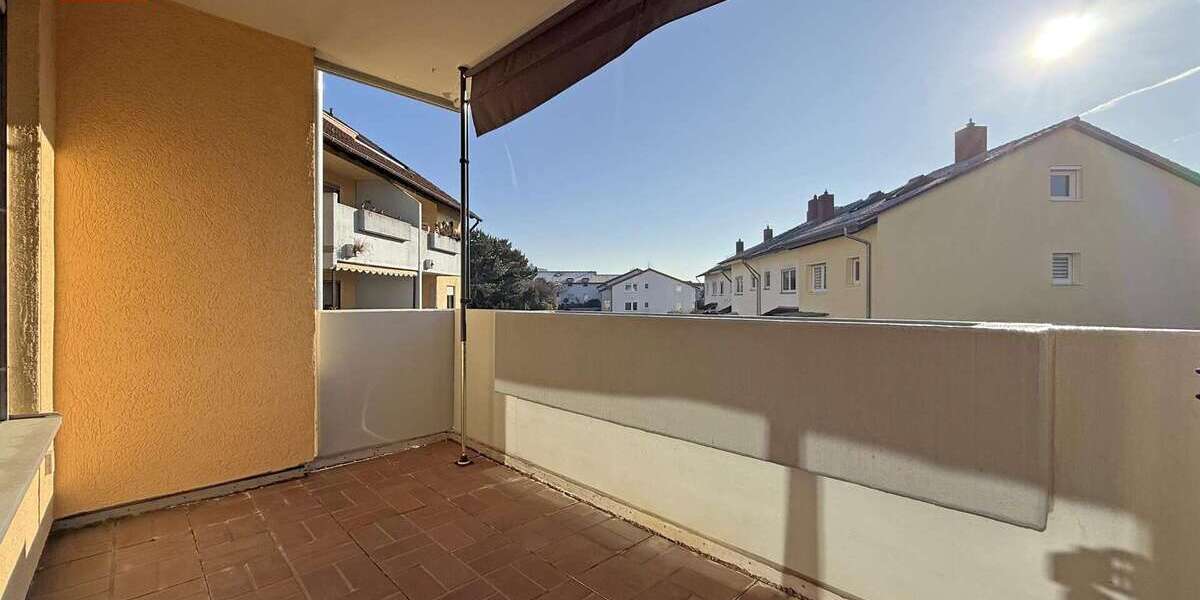 Etagenwohnung Leonberg - 2.5 Zimmer, 67 m&sup2;, 265.000&euro; | Angebot:25445020