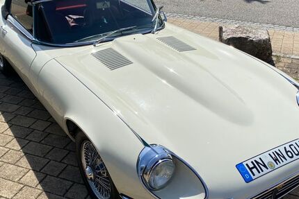 Jaguar E-Type 50.000 km 66.000 &euro; Heilbronn 74074